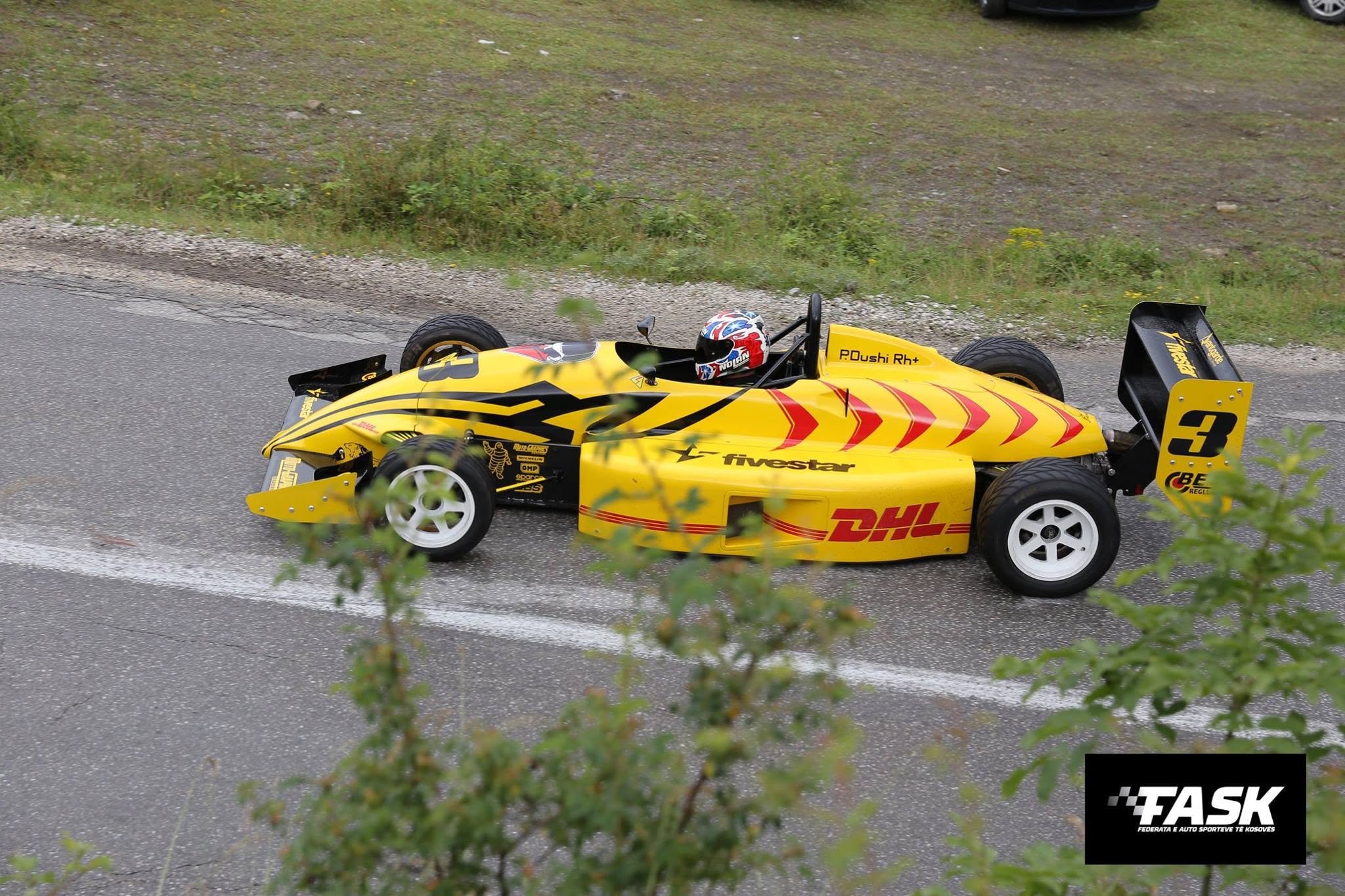 Formula e verdhë DHL në garën malore në Kullë, Pejë